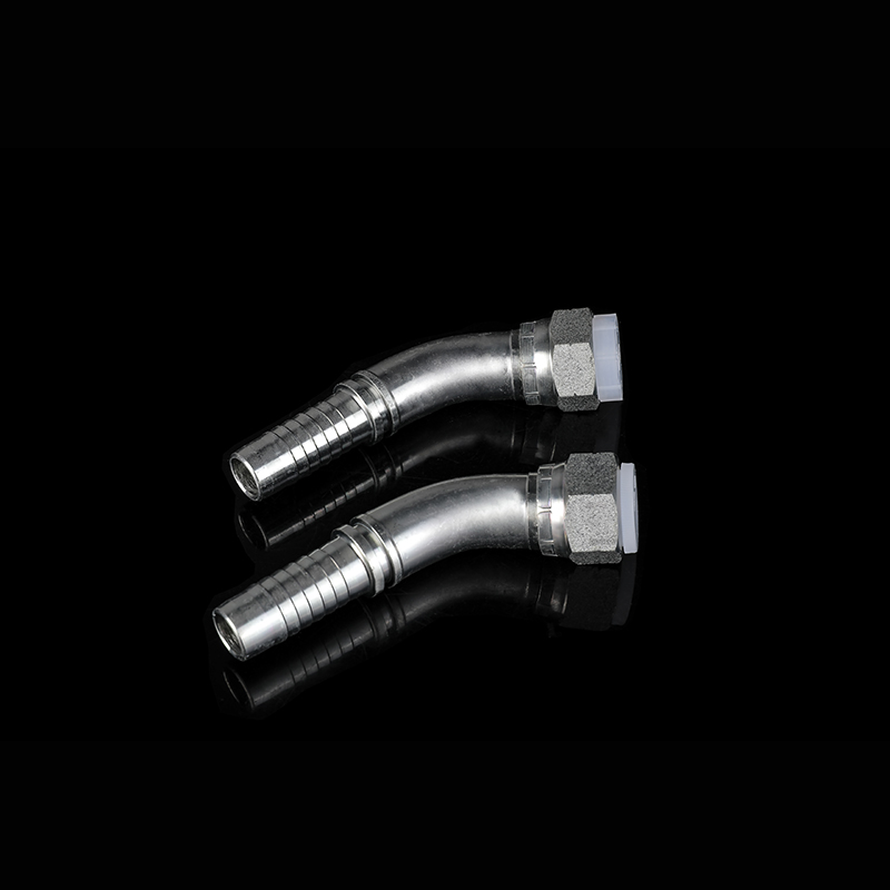 Raccords hydrauliques en acier au carbone n° 45 22641-12-12